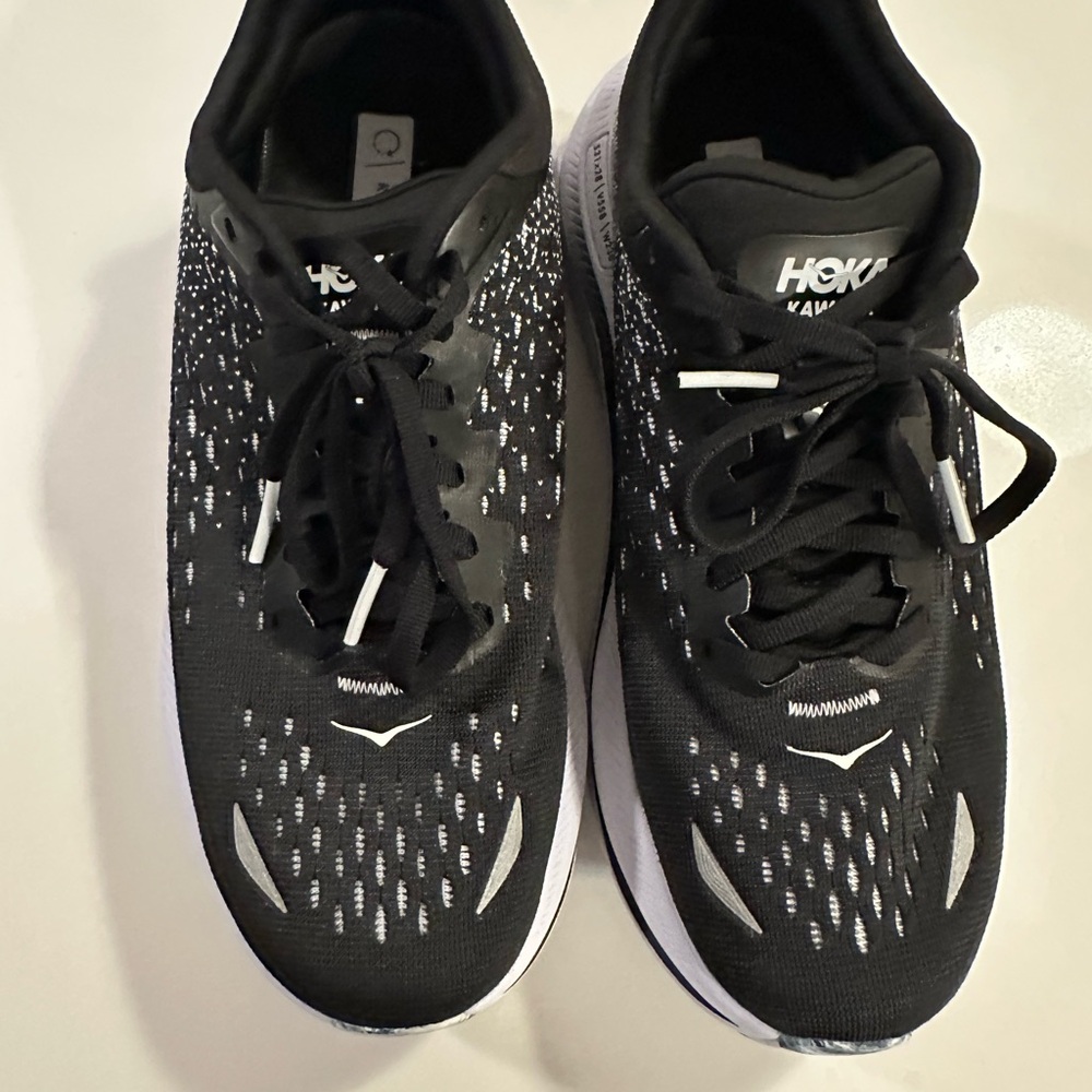 Hoka One One Kawana Women’s size 7.5.